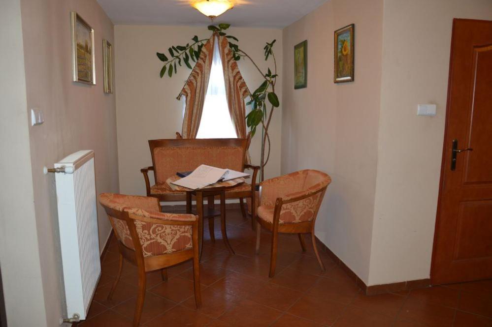 Jurajska Perla Otel Patnow Dış mekan fotoğraf